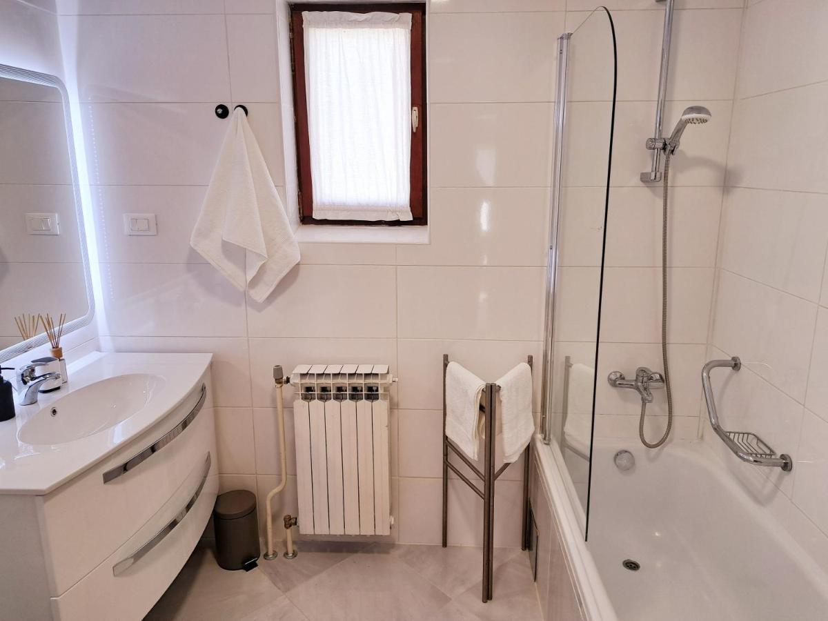 Holiday House Casa Maria Ровинь Экстерьер фото