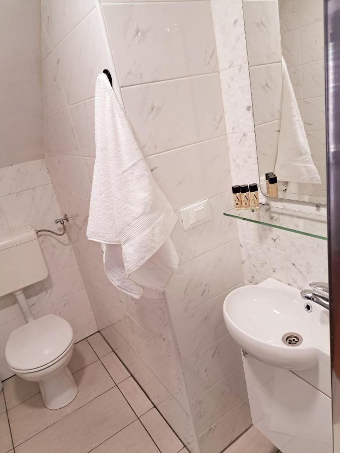 Holiday House Casa Maria Ровинь Экстерьер фото